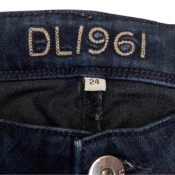 DL1961 Cindy Slim Boot Jeans Size 24 Stretch Dark Wash Blue Low Rise Bootcut Y2K - Picture 4 of 9